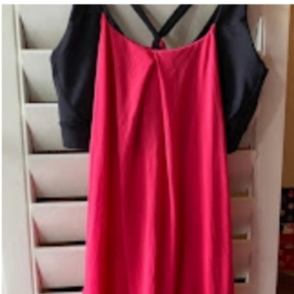 Lululemon Noveau Limits 2 in 1 tank boom juice pink and black Size 6 - Picture 3 of 6